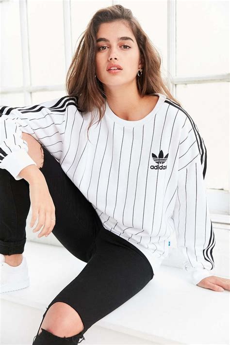 weißer adidas pulli damen|Weiße adidas Pullover für Damen kaufen » Weiße adidas Pullis.